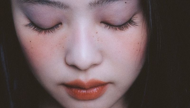 “여름을 닮은 고요”…제니, 잔상의 순간→감성 미학 완성 / 걸그룹 블랙핑크 제니 인스타그램