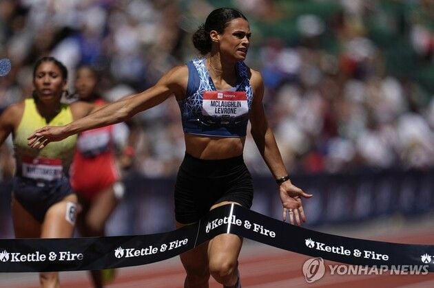 “48초90 쾌속 질주”…매클로플린, 도쿄 세계선수권 400ｍ 대표 확정 / 연합뉴스