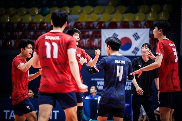 “블로킹 열세 뼈아파”…U-19 남자배구, 핀란드에 져 세계선수권 8위 / 연합뉴스