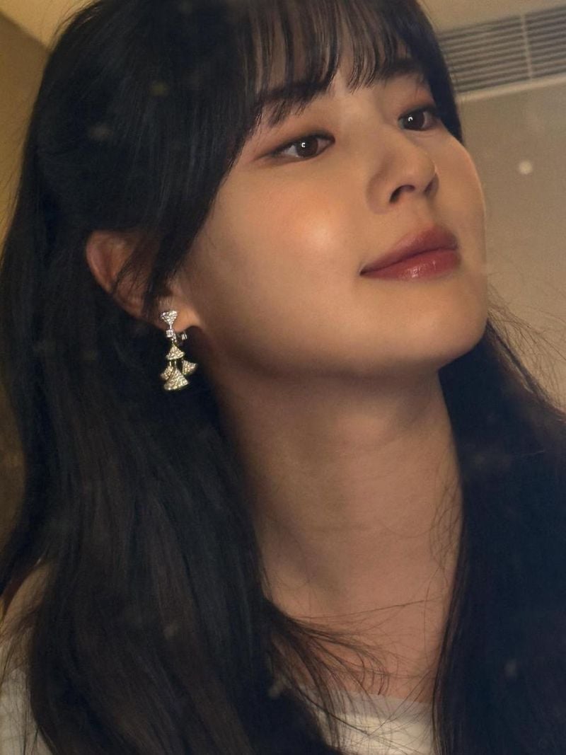 “여운이 길게 번진 오후”…이선빈, 흐릿한 미소→잔잔한 감성 포착 / 배우 이선빈 인스타그램