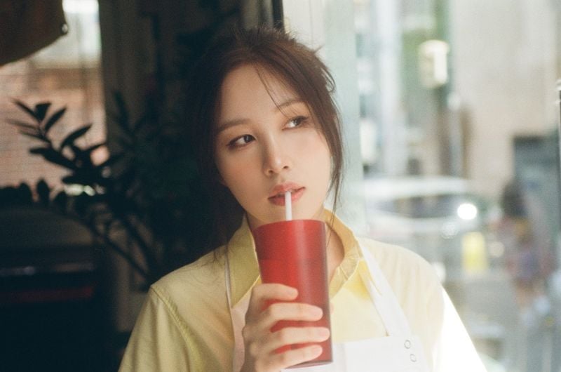 “청량한 여름 사랑”…권진아, ‘화이트 와인’으로 핑크빛 썸머 감성→팬 기대 쏠린다 / 어나더
