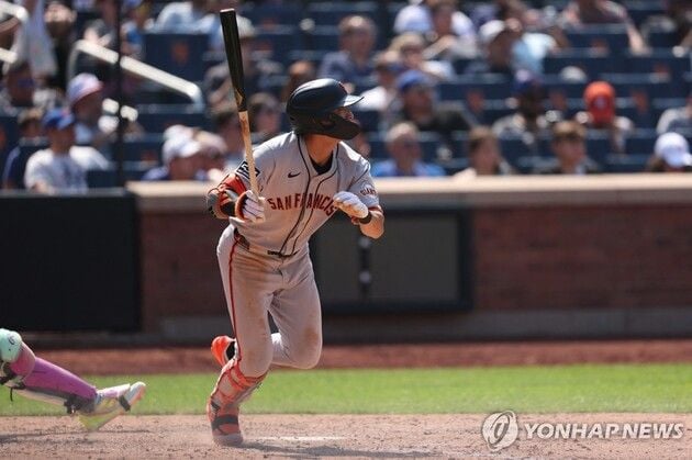 “빅리그 첫 4안타 폭발”…이정후, 시즌 타율 0.258로 반등 / 연합뉴스