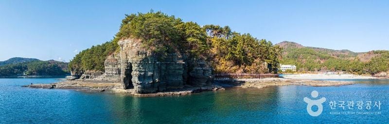 사진 출처 = 포토코리아(한국관광공사) 상족암군립공원