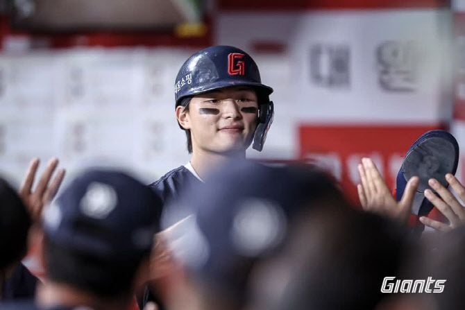 출처: 롯데 자이언츠