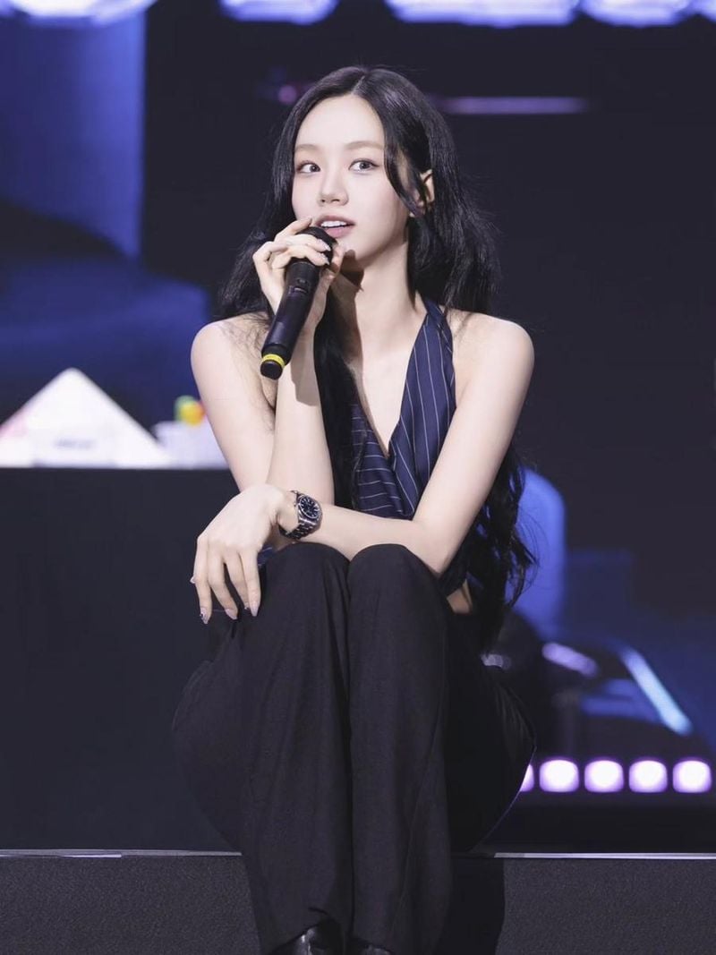 “팬들과 눈빛을 나눈 순간”…혜리, 무대 위 여름밤→따스한 교감의 시간 / 걸그룹 걸스데이 혜리 인스타그램