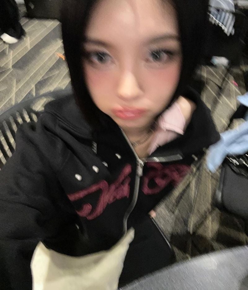 “입술 가득 귀여움”…김다연, 장난기 가득 표정→탄산 같은 일상 / 걸그룹 케플러 김다연 인스타그램