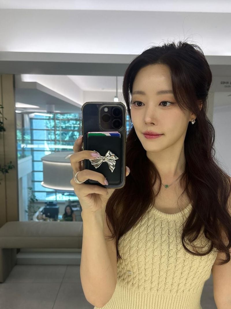 “고우리 여름 셀카 한 장”…청초한 미소→저녁 설렘의 약속