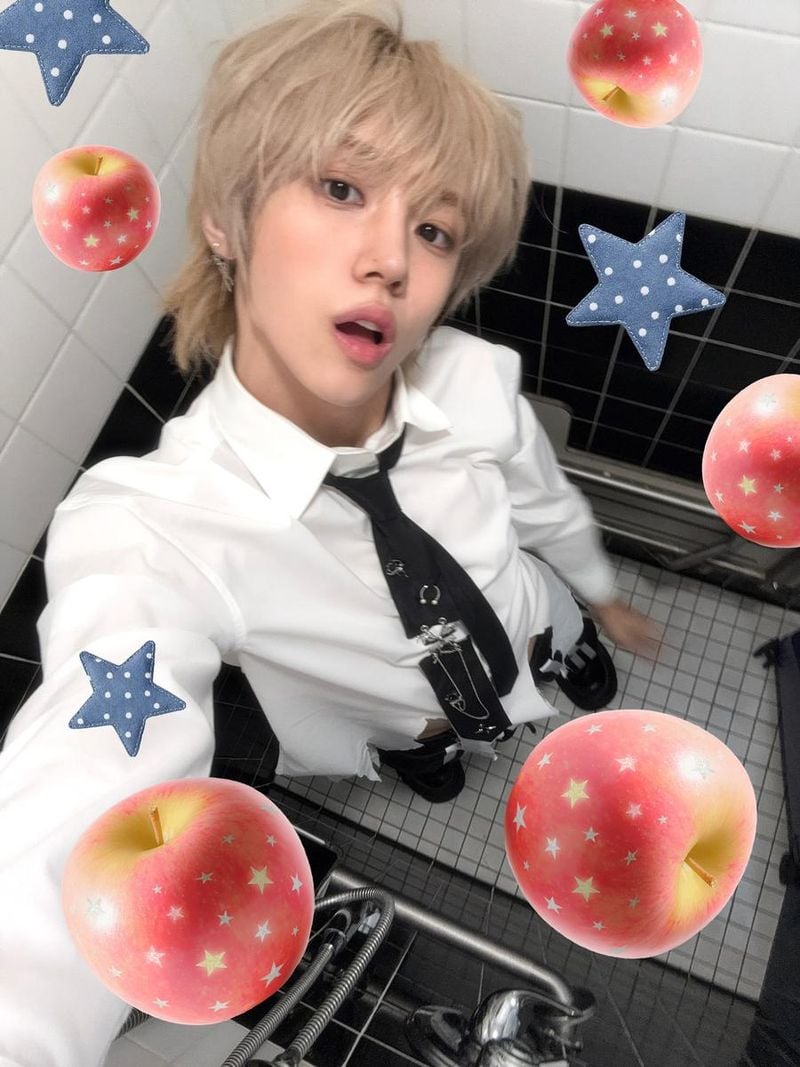 “느낌 좋잖아”…성민, 반짝이는 여름 오후→별처럼 빛난 셀카 / 그룹 크래비티 성민 인스타그램