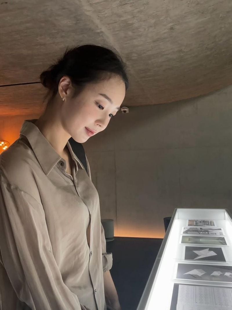 “사색에 잠긴 그 순간”…최예빈, 부드러운 시선→여름 저녁 감성 / 배우 최예빈 인스타그램