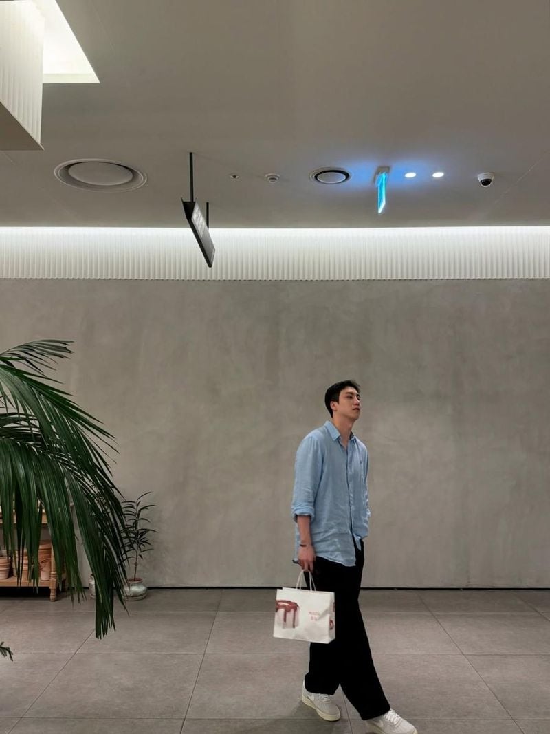“여유로운 걸음 끝에 머문 하루”…최창진, 담담한 일상→청량한 여운 / 환승연애3 출연자 회사원 최창진 인스타그램