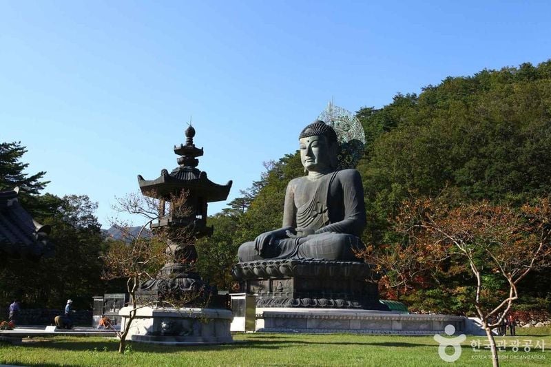 사진 출처 = 포토코리아(한국관광공사) 신흥사