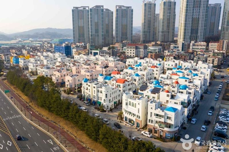사진 출처 = 포토코리아(한국관광공사) 아산 지중해마을