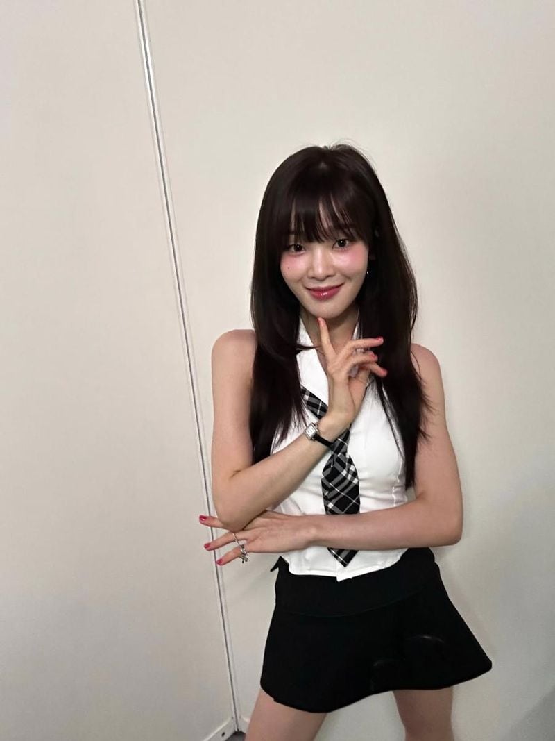 “Kansai collection 2025A/W”…현승희, 대담한 미소→청량한 존재감 / 걸그룹 오마이걸 현승희 인스타그램