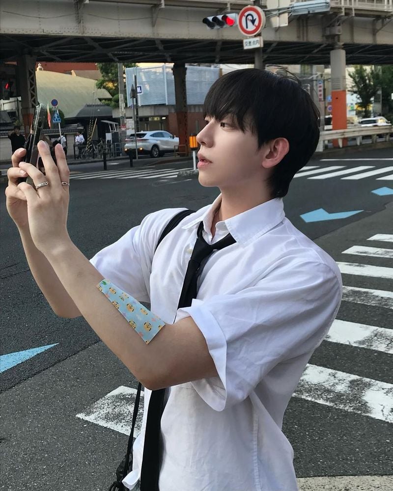 “영원을 바란 하루”…허성범, 청춘의 여름→순수 감성 폭발 / 인플루언서 허성범 인스타그램