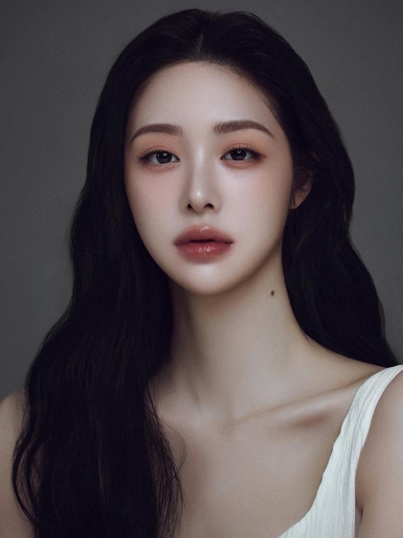 “고요한 밤, 침잠의 시선”…백송민, 무결점 청초→여름밤 순수함 / 모델 백송민 인스타그램