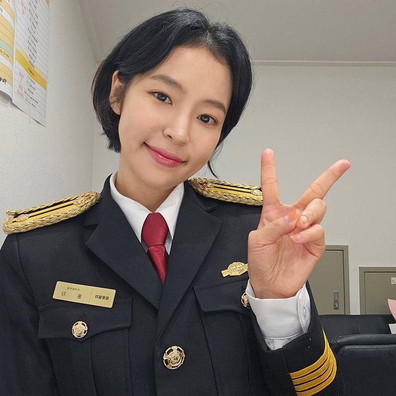 “행복으로 가는 여정”…홍자, 트롯열차 크루→여름 소감 인증 / 가수 홍자 인스타그램
