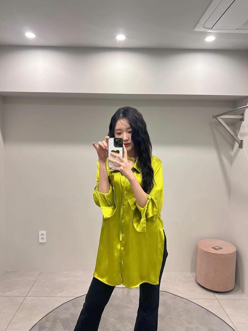 “우미이이이이이이”…강나언, 여름밤 빛감→물결머리 완성 / 배우 강나언 인스타그램