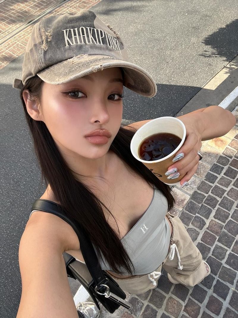 “여름아 가지마”…강경민, 태양 아래 자유→무드 폭발 셀카 / 쇼핑몰대표 강경민 인스타그램