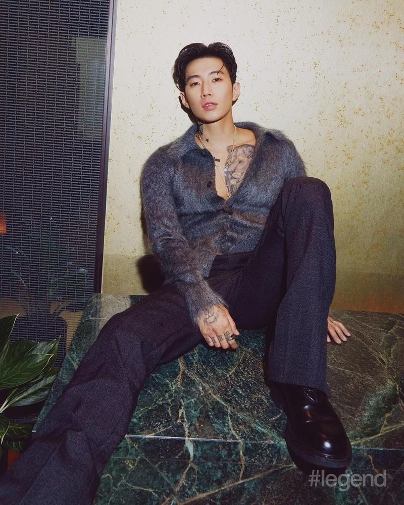 “차분한 시선 속 묵직한 여운”…박재범, 섬세한 도발→여름밤 카리스마 / 가수 박재범 인스타그램