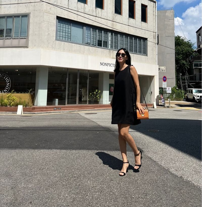 “어젯밤 일들은 잘 묻어볼께요”…이지혜, 여름 햇살 아래→린넨 원피스 미소 / 가수, 배우 이지혜 인스타그램