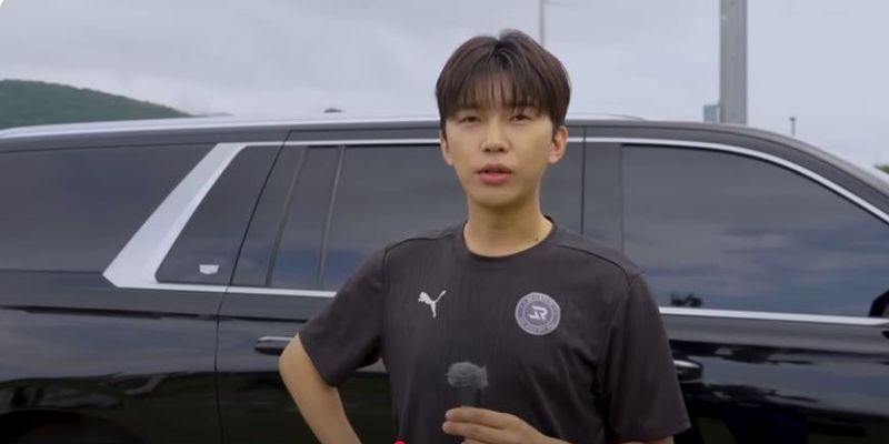 “임영웅 리턴즈FC 뜨거운 기대 속 돌입”…550명 몰린 입단 테스트의 진심→빗속 그라운드에 응답하다