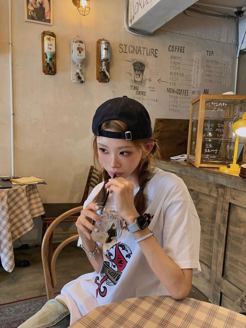 “아 이런 빈티지 히피룩 오랜만이세여”…최준희, 여름 저녁 감성→빈티지 노마드의 순간 / 모델 최준희 인스타그램