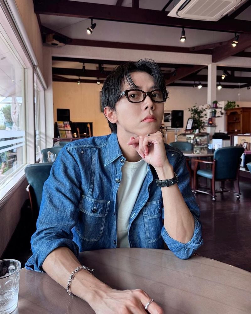 “토스트를 닮은 여유”…주우재, 늦여름 오후→청량한 휴식의 순간 / 배우 주우재 인스타그램