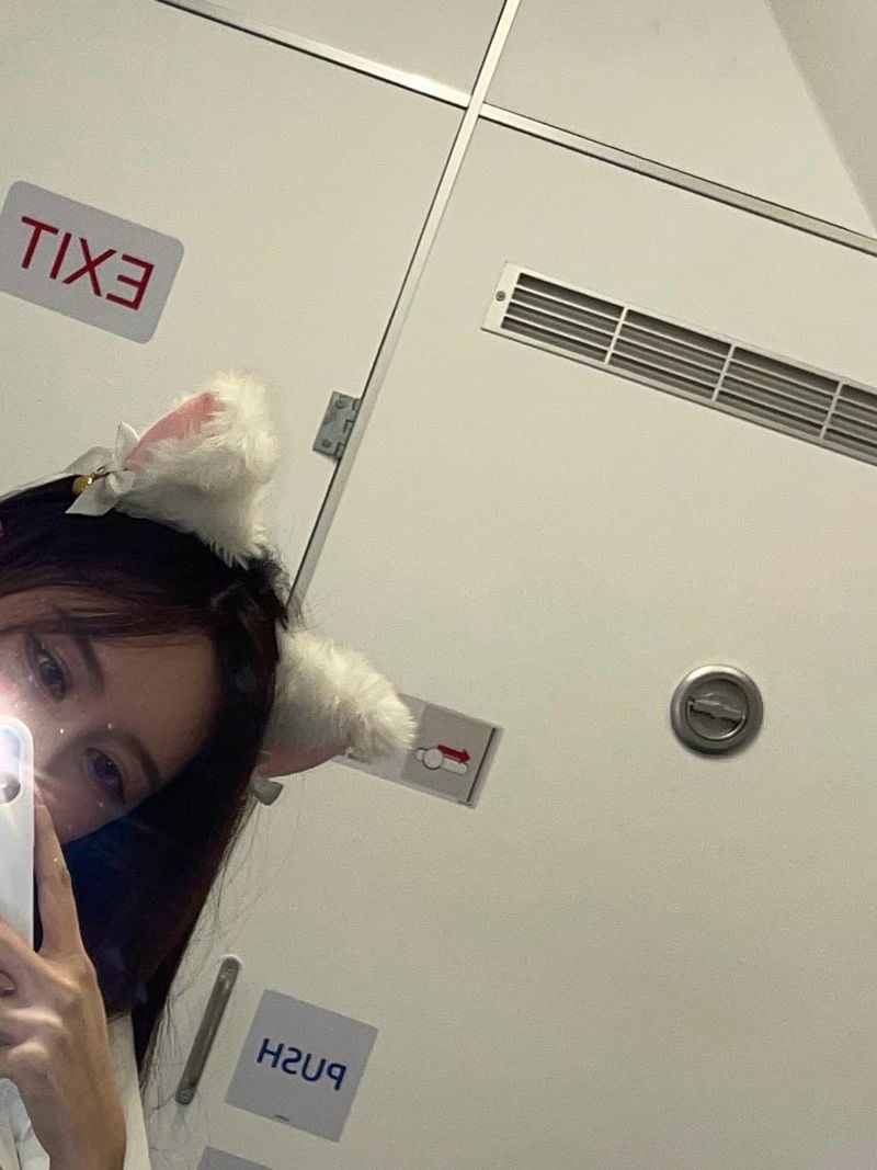 “고양이 귀를 단 밤”…큐리, 장난스런 미소→여름 심야 셀카 / 걸그룹 티아라 큐리 인스타그램