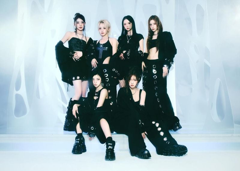 케플러 역대급 올블랙 카리스마