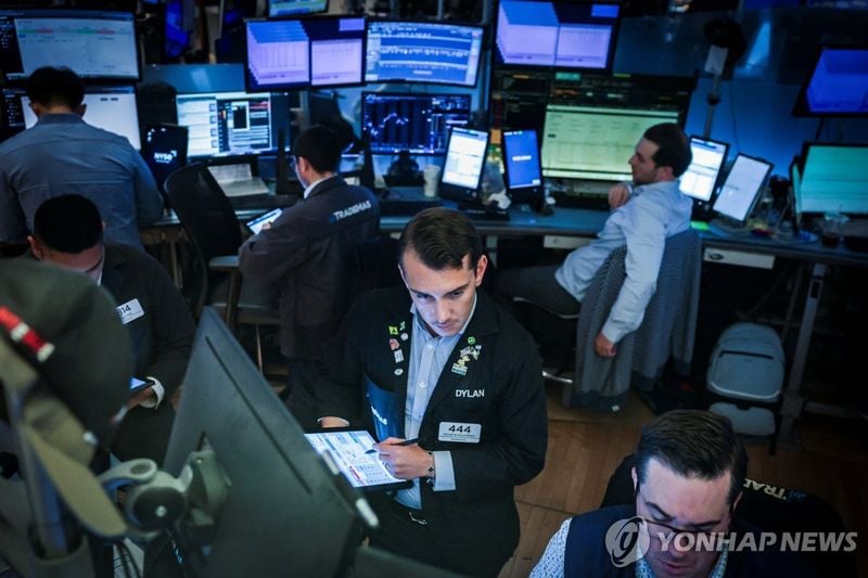 뉴욕증시, 연준 비둘기파 기대에 상승…금값 사상 최고치 경신