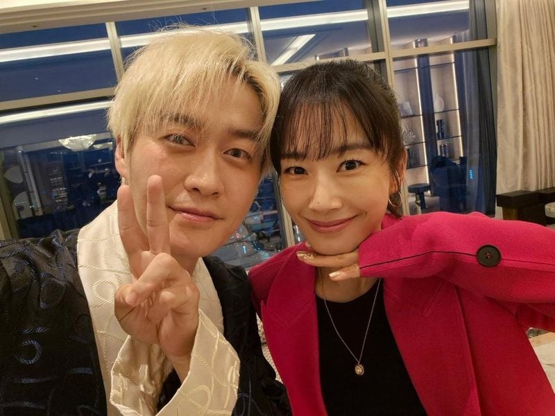 “특별한 만남의 설렘”…오의식, 환한 미소 속 여름→따뜻한 교감 / 배우 오의식 인스타그램