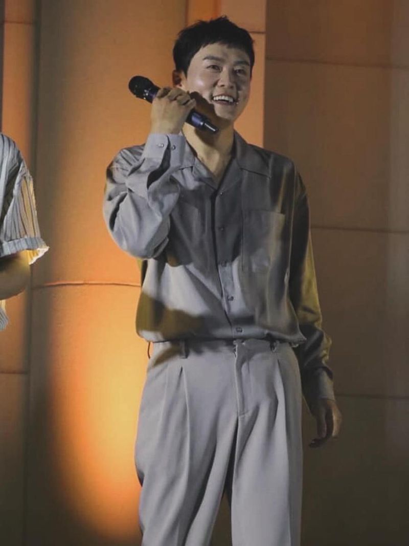 “웃기는 거 웃는 거 다 합니다”…전우성, 환한 미소→여름밤 무대서 빛난 존재감 / 노을 전우성 인스타그램