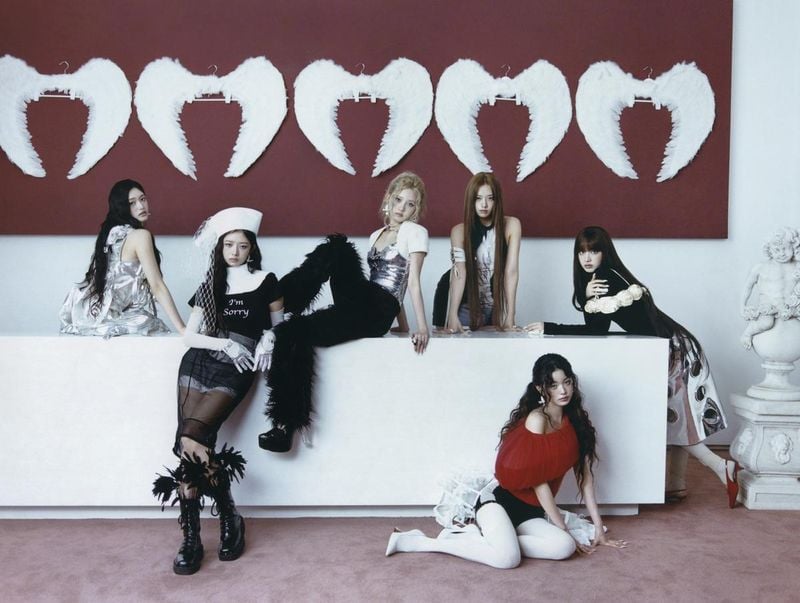 “확신의 비주얼이란 이런 것”…아이브, ‘아이브 시크릿’ 트레일러 포토→컴백 기대감 최고조 / 스타쉽엔터테인먼트