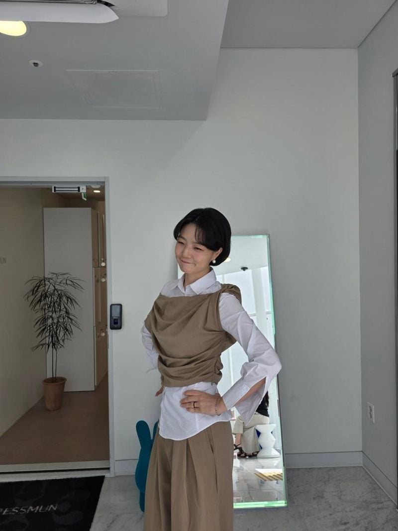 “간만에 일요일 출근”…안영미, 유쾌한 미소로→주말의 온기 전하다 / 코미디언 안영미 인스타그램