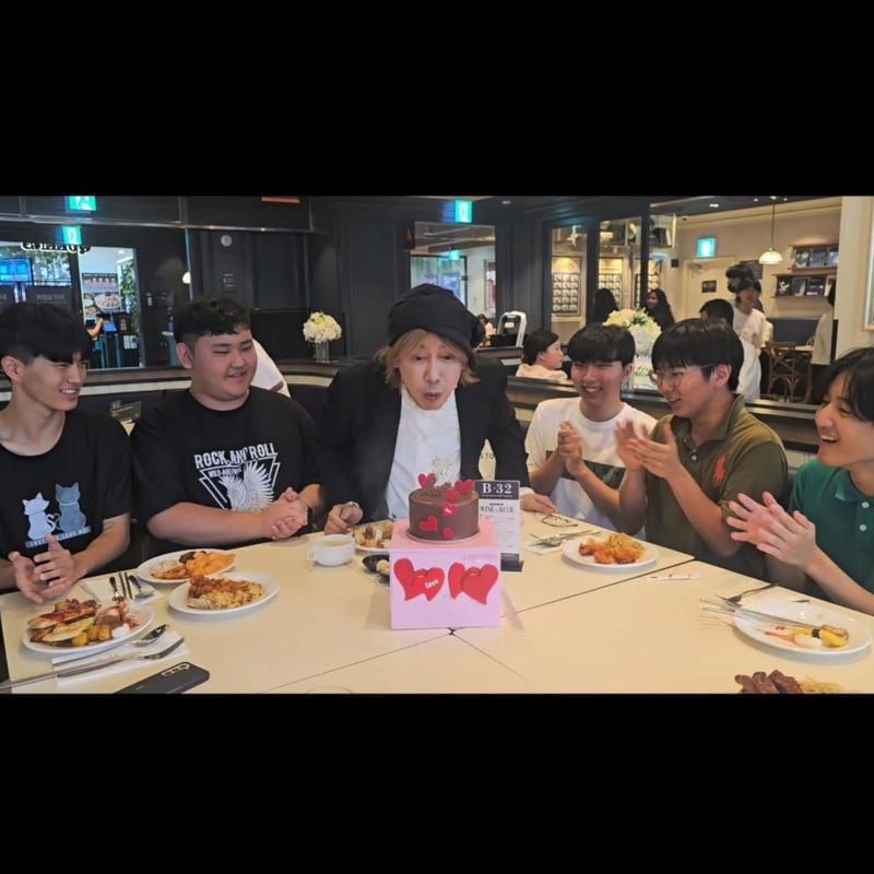 “어른이 문제다”…김장훈, 감동 속 생일→교감의 순간 / 가수 김장훈 인스타그램