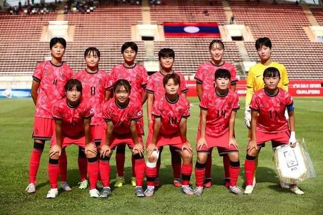 “이하은 해트트릭 폭발”…한국 U-19, 방글라데시 꺾고 아시안컵 본선 진출 / 연합뉴스