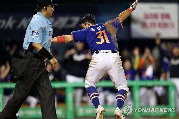 “재치 있는 슬라이딩 득점”…손아섭, 한화 이글스 3연패 탈출 견인 / 연합뉴스