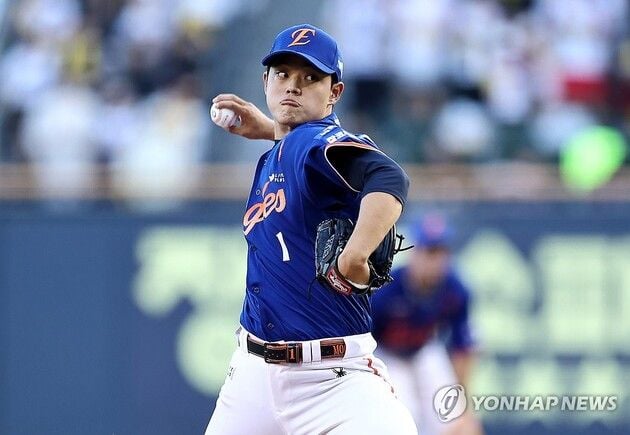 “시속 160.7㎞ 역투·9승 달성”…문동주, 한화 3연패 탈출 견인 / 연합뉴스