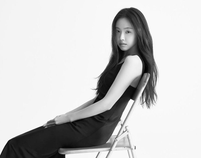 “2025.”…손나은, 흑백의 정적 속 눈빛→여름밤 감성 압도 / 배우 손나은 인스타그램