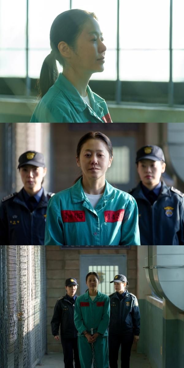 “철창 너머 흐른 눈빛”…‘사마귀: 살인자의 외출’ 고현정, 사형수 변신→냉혹한 울림 예고 / SBS