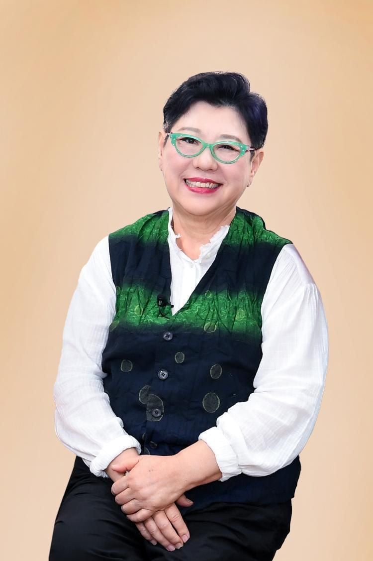 “평양냉면의 전설 귀환”…‘생활의 달인’ 양희은, 10년 내레이션→달인들의 손끝 믿음 담다 / SBS