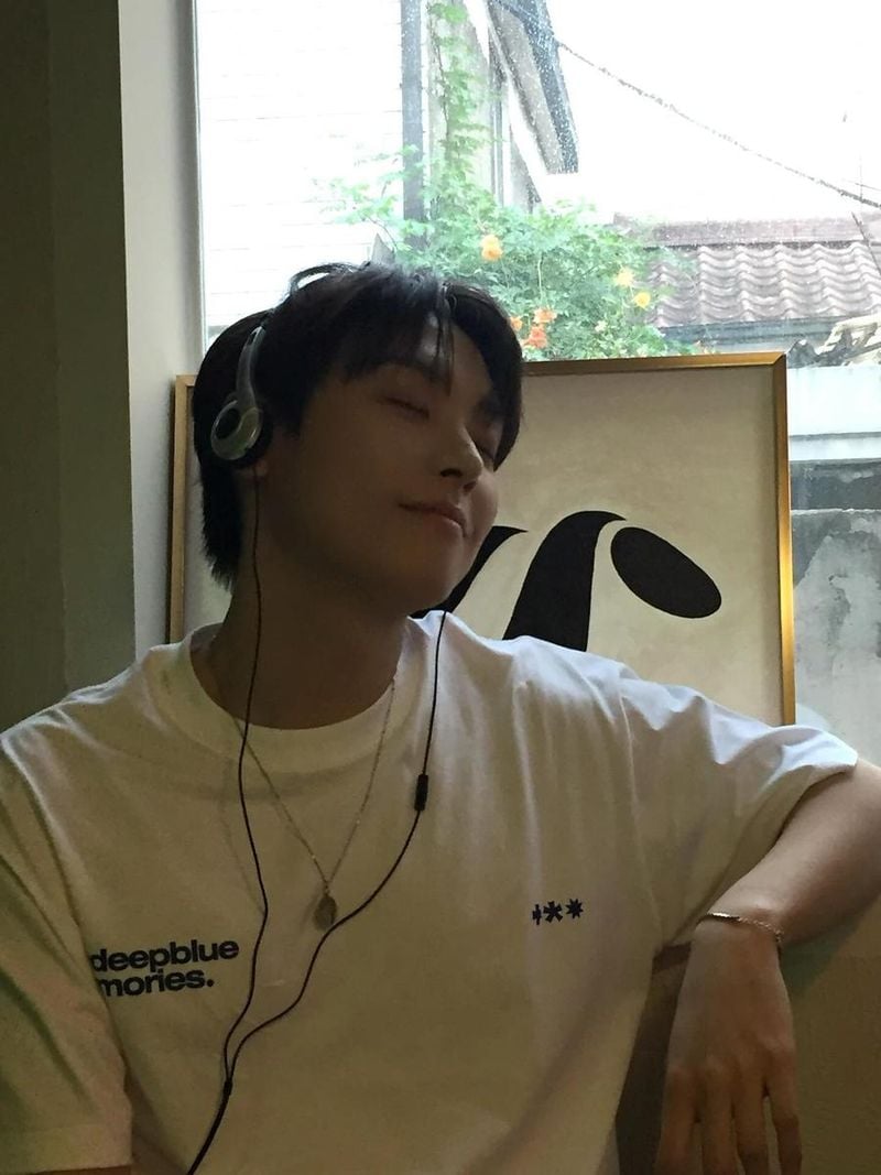 “느리게 흐르는 여름 오후”…김인성, 고요한 음악 속→몽환적 여운 / 그룹 SF9 김인성 인스타그램