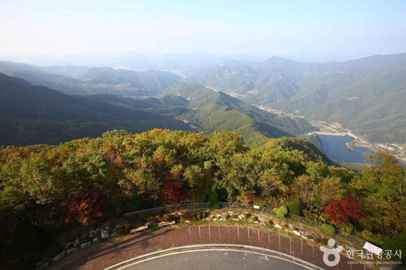 사진 출처 = 포토코리아(한국관광공사) 적상산 전망대