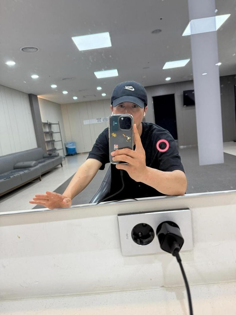 “열린음악회 왔습니다”…전우성, 무대 앞 고요→리허설 속 묵직한 여운 / 노을 전우성 인스타그램