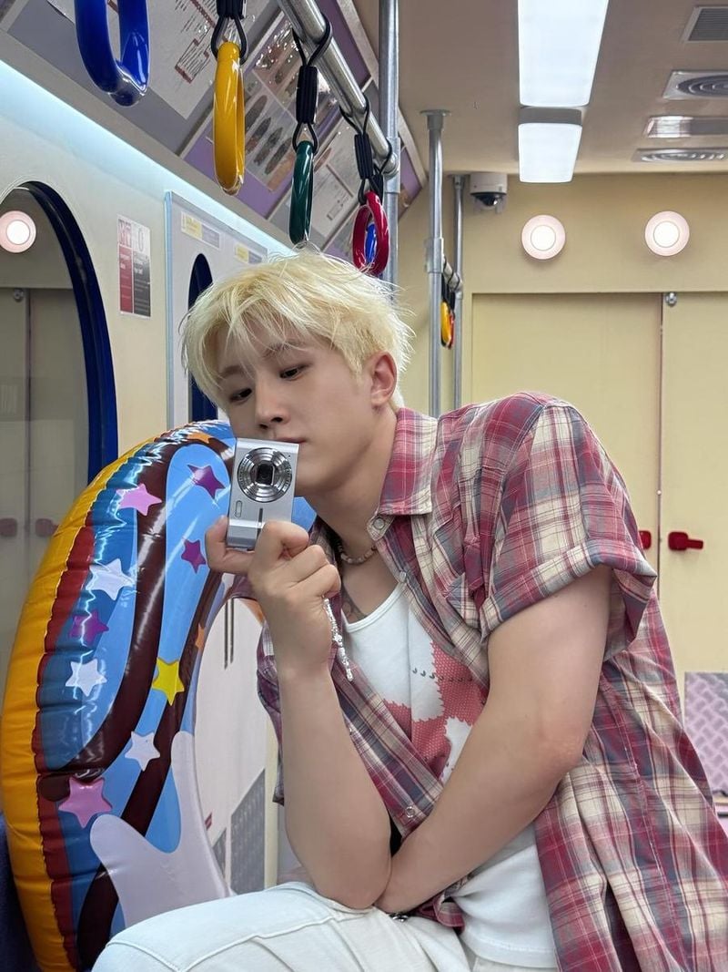 “D-day”…진진, 금발의 여름 감성→한여름 설렘 가득 / 그룹 아스트로 진진 인스타그램