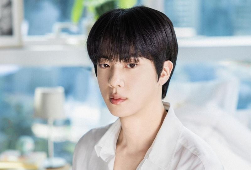 “독보적 무대와 비즈니스 모델”…방탄소년단 진, ‘달려라 석진 투어’ 글로벌 평정→K팝 솔로 신화