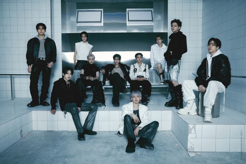 “블랙·실버의 시크 카리스마”…트레저, ‘LOVE PULSE’로 강렬 컴백→가요계 기대 집중