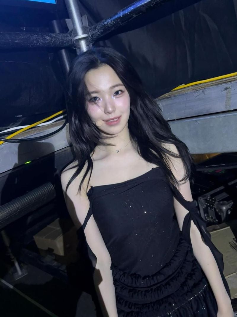 “찬란한 내일을 기다리며”…백지헌, 몽환적 무드→빛나는 여름 현재 / 걸그룹 프로미스나인 백지헌 인스타그램