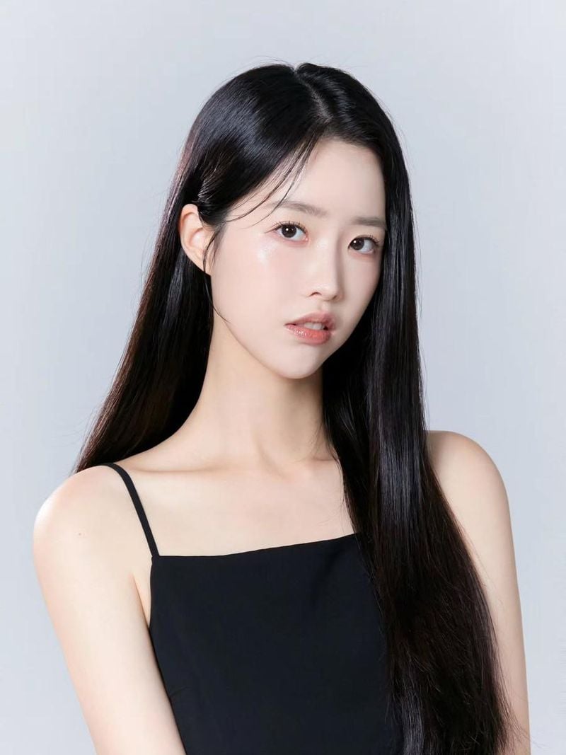 “고요한 시선 머물렀다”…김단아, 검은 실루엣→여름 감성 압도 / 미스코리아, 배우 김단아(1997) 인스타그램