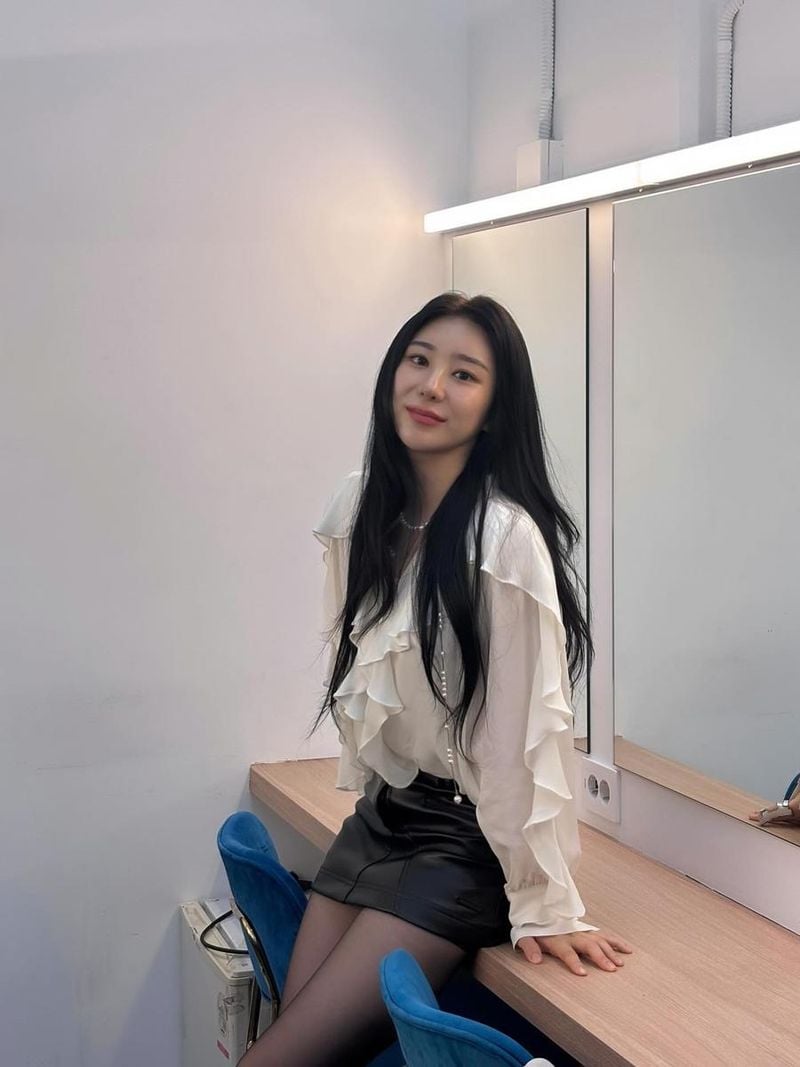 “공기까지 설레는 저녁”…이채연, 드라마 티저→우아함 폭발 / 걸그룹 아이즈원 이채연 인스타그램